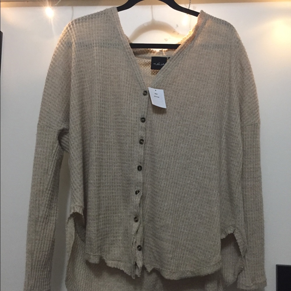 Brown waffle high low shirt